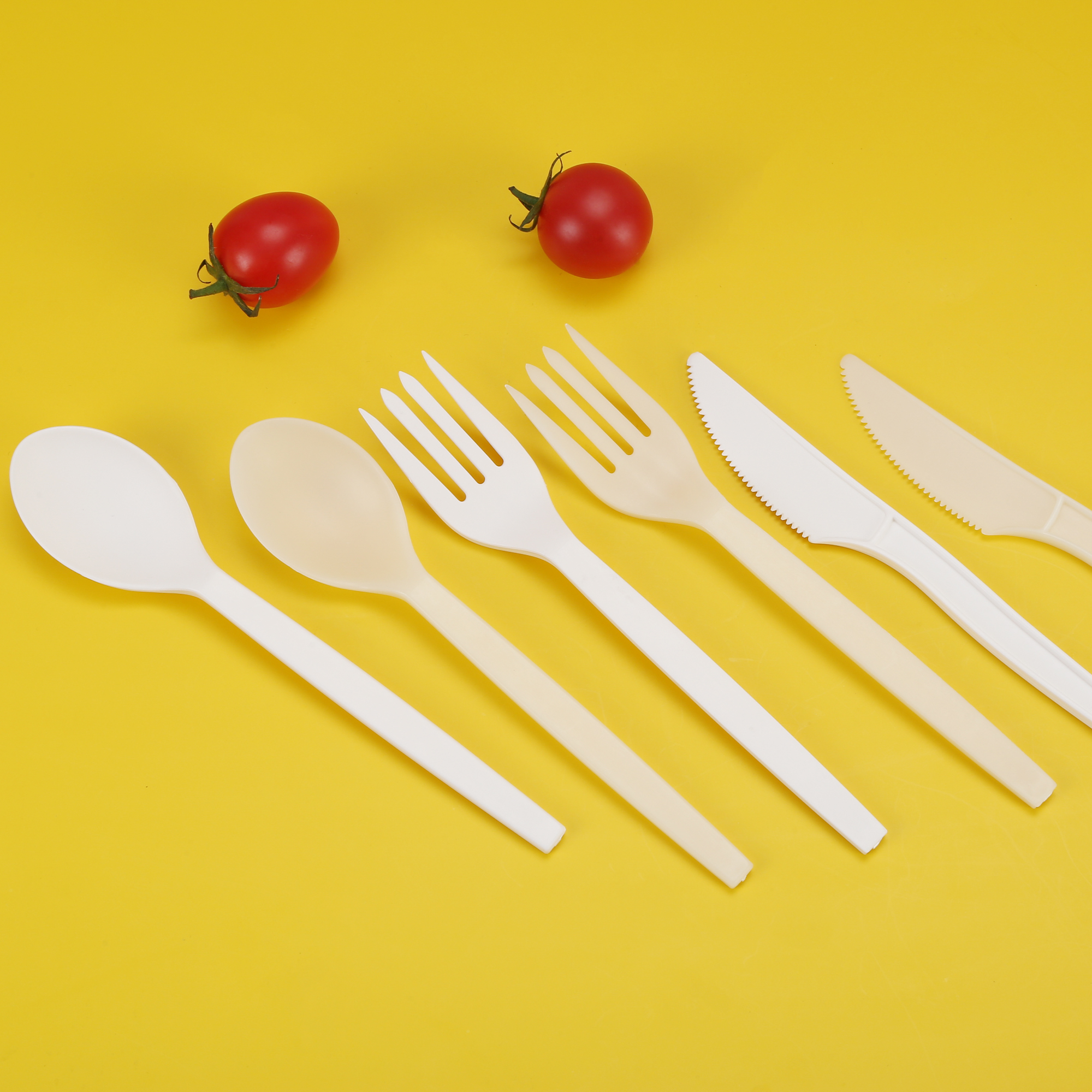 Fruit forks spoons knives plastic cutlery (1)