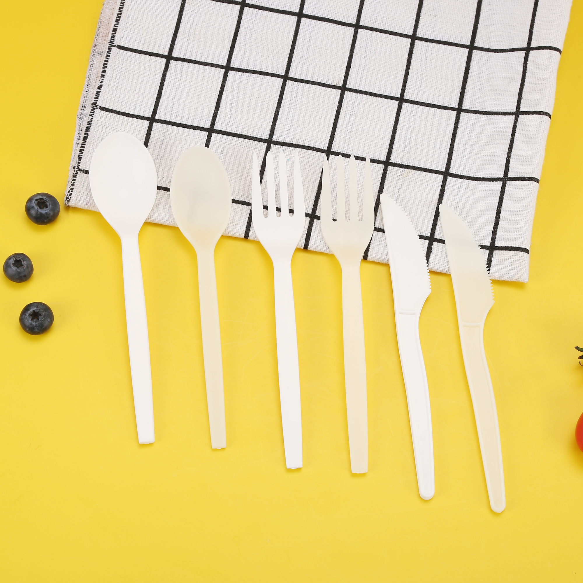 Fruit forks spoons knives plastic cutlery (3)
