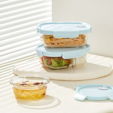 Microwave safe airtight glass food container for fresh storage