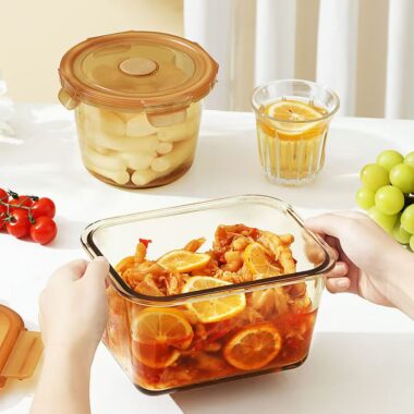 Amber heat-resistant glass food container for kitchen storage