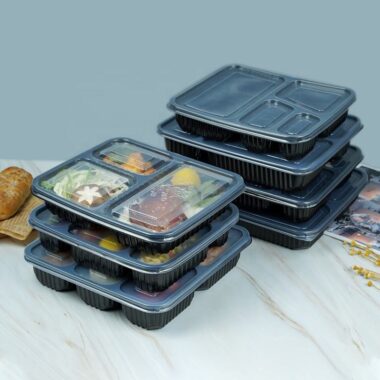 Food-grade disposable plastic container for takeaway food packaging