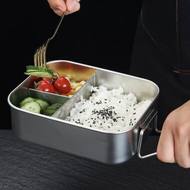 Food-grade stainless steel container for student canteen meals