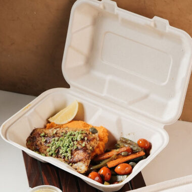 Compostable food container for salads, vegetables, and desserts
