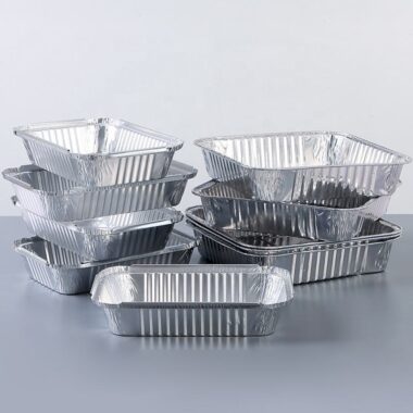 Oven-safe aluminum foil food container for cooking and baking