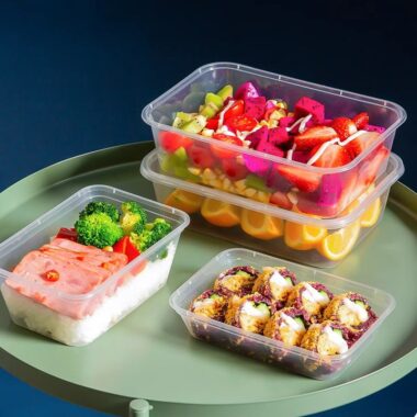 Transparent thickened plastic food container for safe food packaging