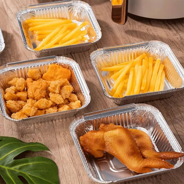 Oil-proof aluminum foil food container for household use