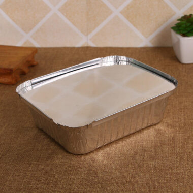 Oil-proof aluminum foil food container for household use
