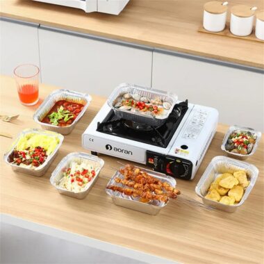 Aluminum foil food container for kitchen and home cooking
