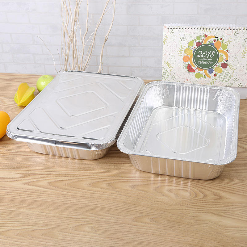 Large rectangular aluminum foil food container for baking