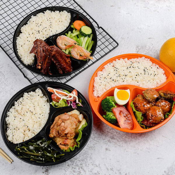 Thickened leakproof plastic takeaway container for restaurant food delivery