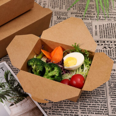 Portable eco-friendly kraft paper food container for takeaway packaging