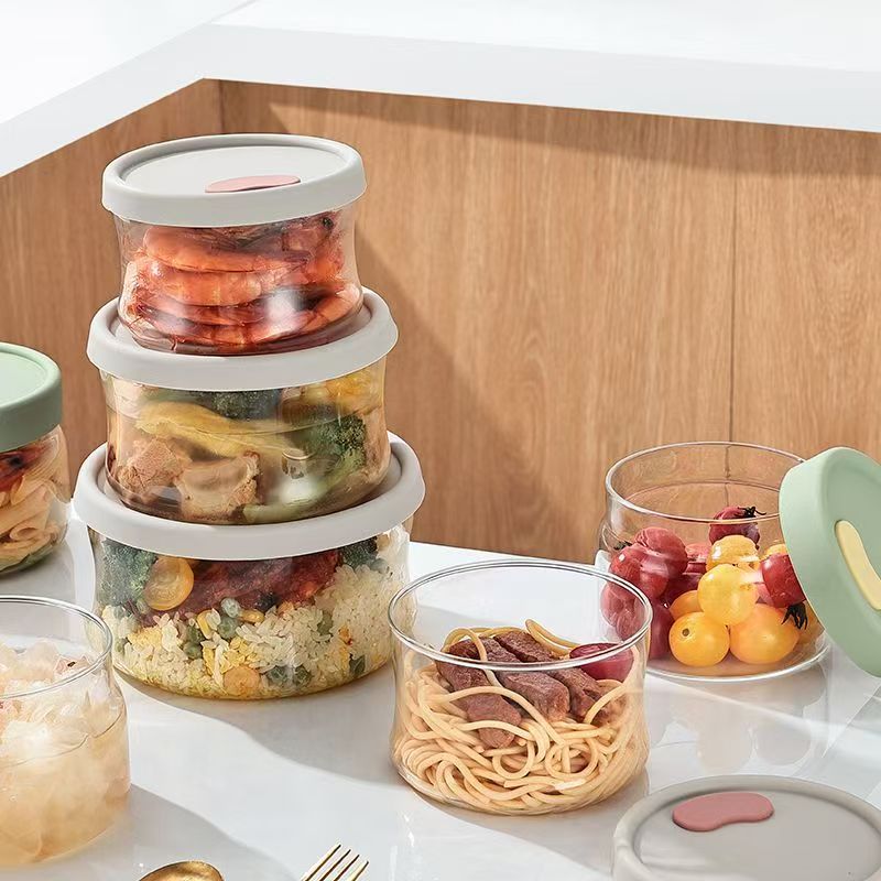 Round airtight microwave-safe glass food container with lid