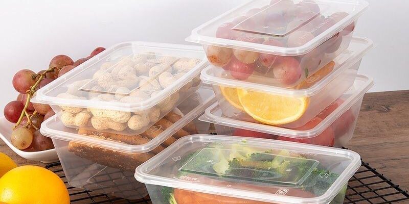 Transparent rectangular microwavable food container for meal prep